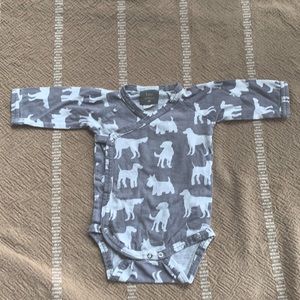 Kate Quinn layette // size 3-6 mos